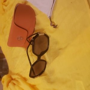 Tory Burch black Sunglasses